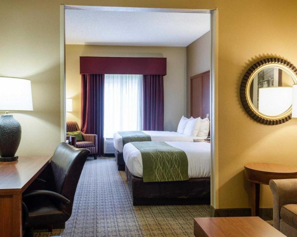 Comfort Suites Starkville Ngoại thất bức ảnh