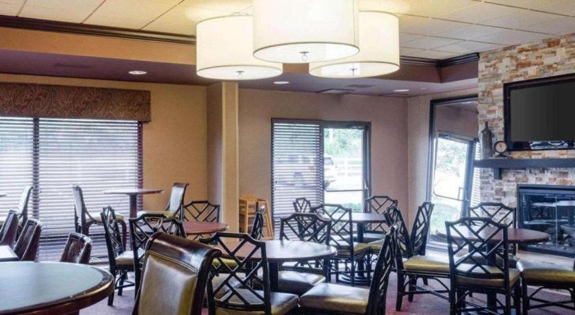 Comfort Suites Starkville Ngoại thất bức ảnh